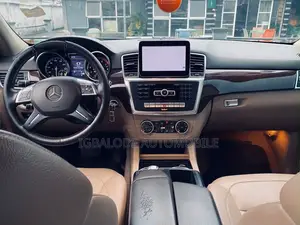Mercedes-Benz M Class ML 350 4Matic 2012 Brown