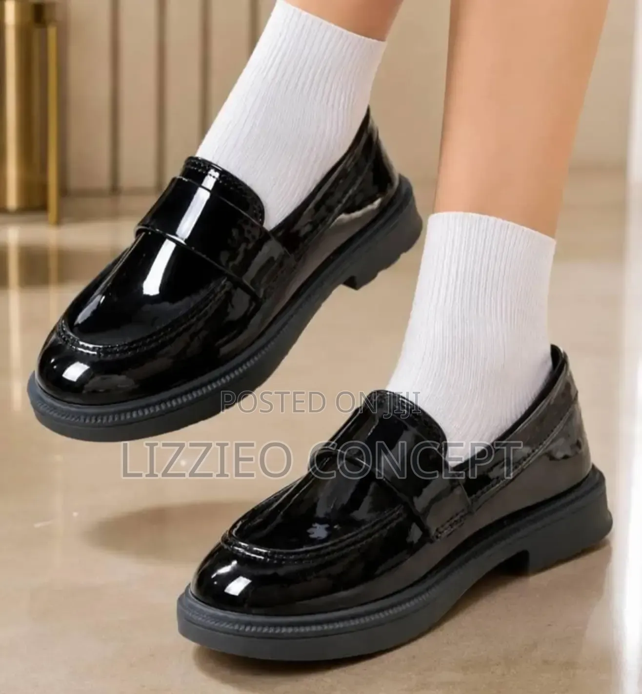 Unisex Loafer