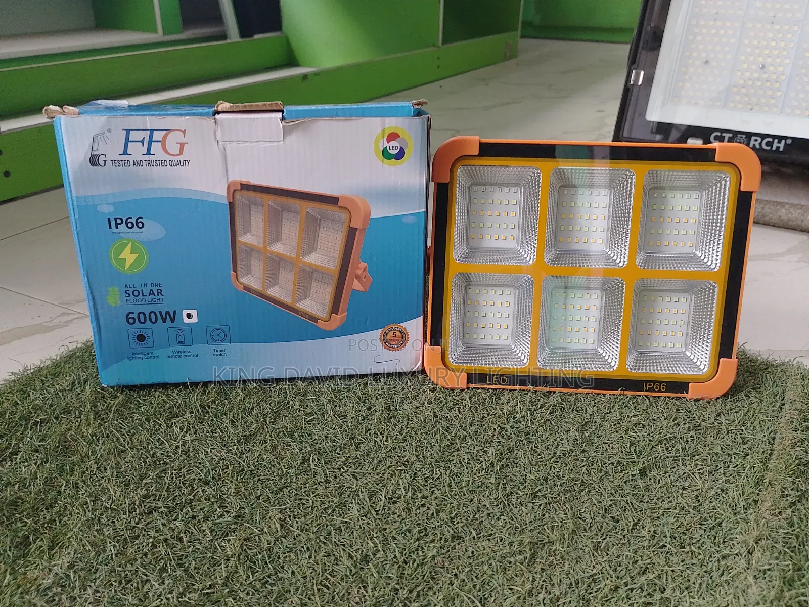 FFG 600W All-in-One Solar Flood Light