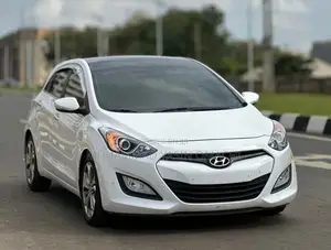 Hyundai Elantra 2014 White