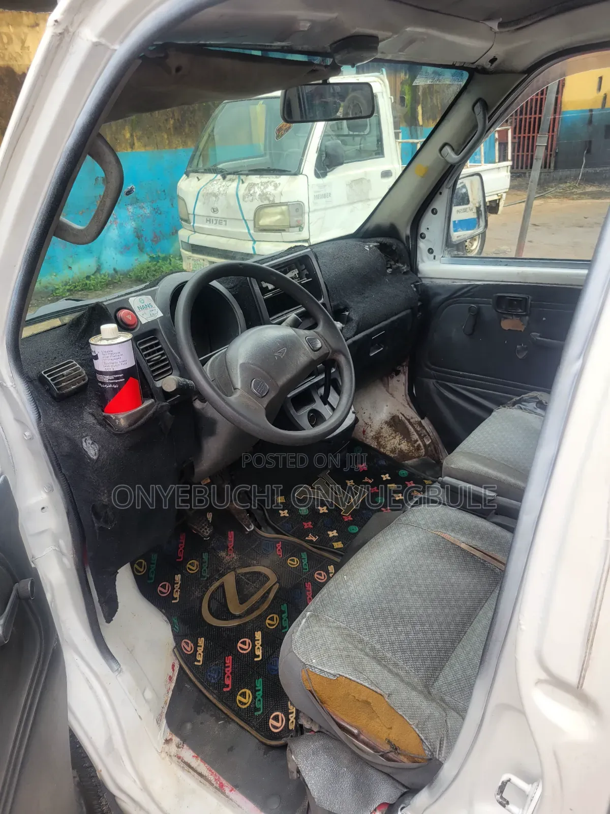Daihatsu Hijet 2004 White