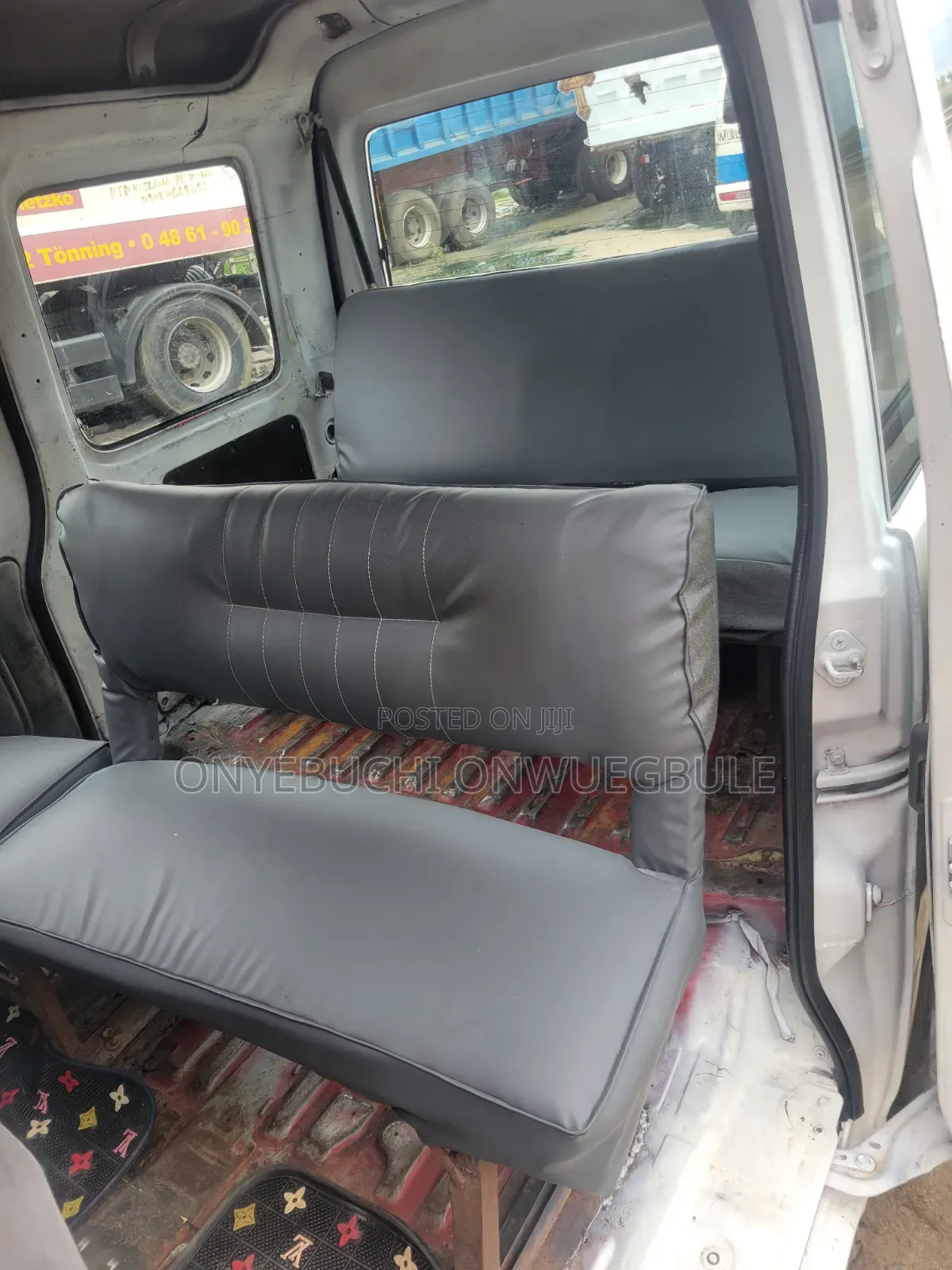 Daihatsu Hijet 2004 White