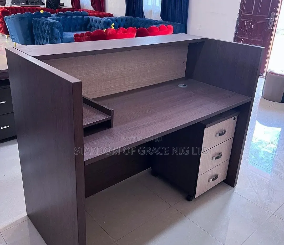 Reception Desk/ Single Workstation