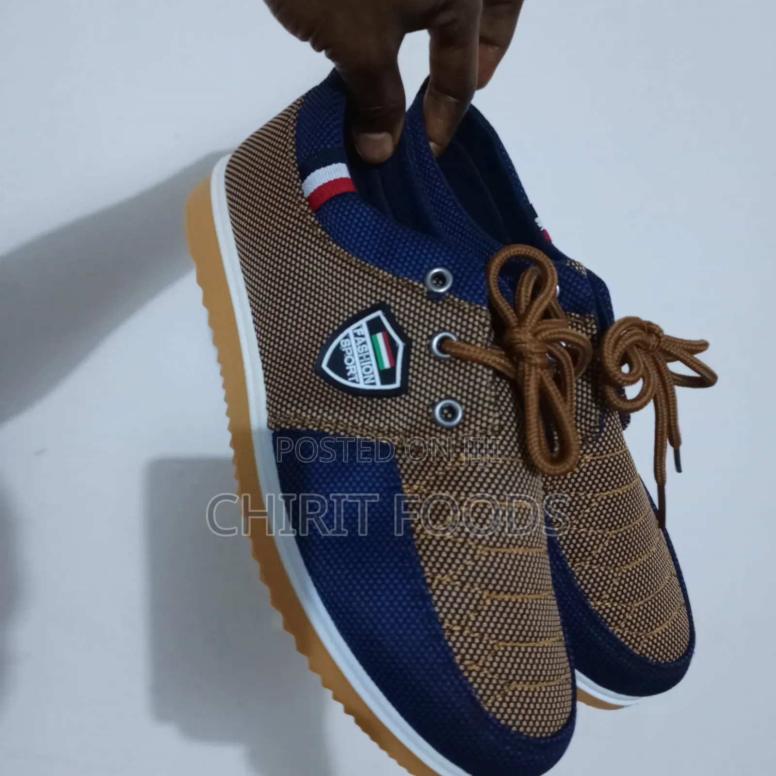 Sneakers Shoe