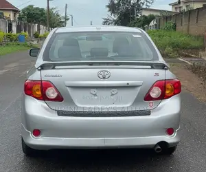 Toyota Corolla S 4dr Sedan (1.8L 4cyl 4A) 2010 Silver