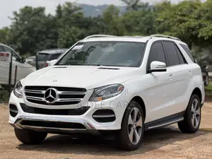 Mercedes-Benz GLE-Class 2016 White