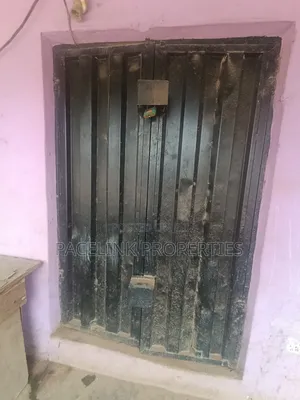Cheap Shop for Rent