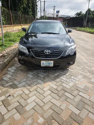 Toyota Camry XLE 4dr Sedan (2.4L 4cyl 5A) 2009 Black