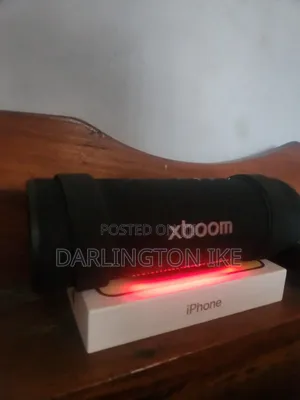 LG Xboom Grab