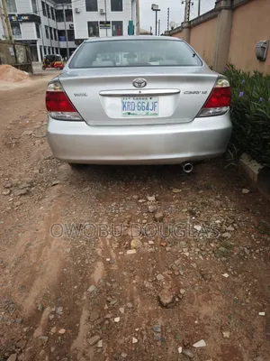 Toyota Camry LE 4dr Sedan (2.4L 4cyl 5A) 2006 Silver