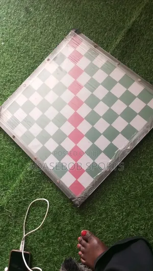 Medium Alumaco Draught Board
