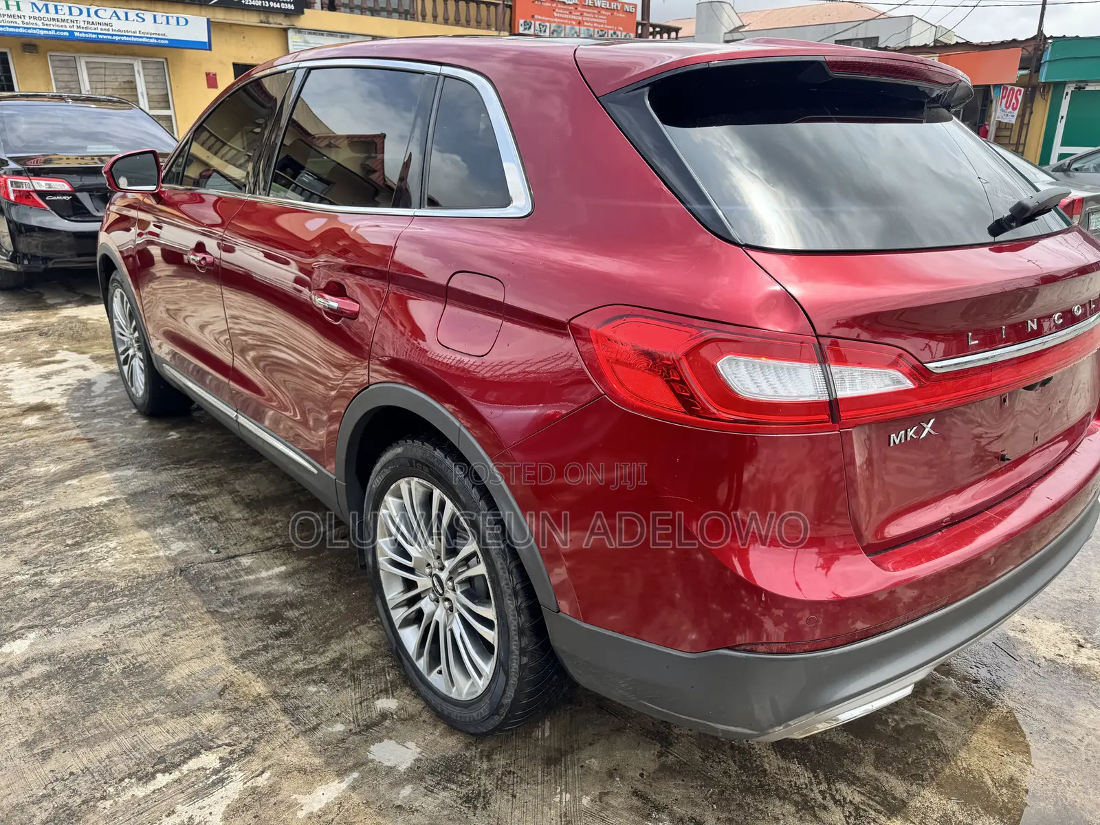 Lincoln MKX 4dr SUV 2016 Red