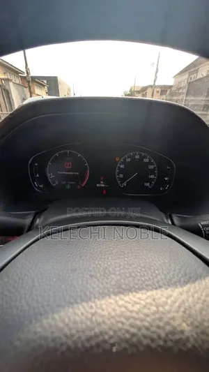 Honda Accord Sport (1.5L 4cyl Turbo CVT) 2019 Gold