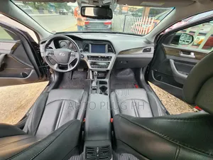 Hyundai Sonata Limited Sedan FWD (2.4L 4cyl 6A) 2016 Black