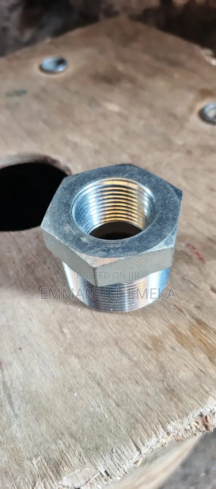 Threaded Hex Bushing 1"x11⁄2"