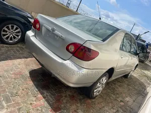 Toyota Corolla 2004 Silver