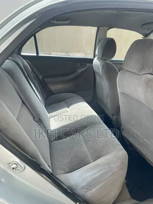 Toyota Corolla 2004 Silver