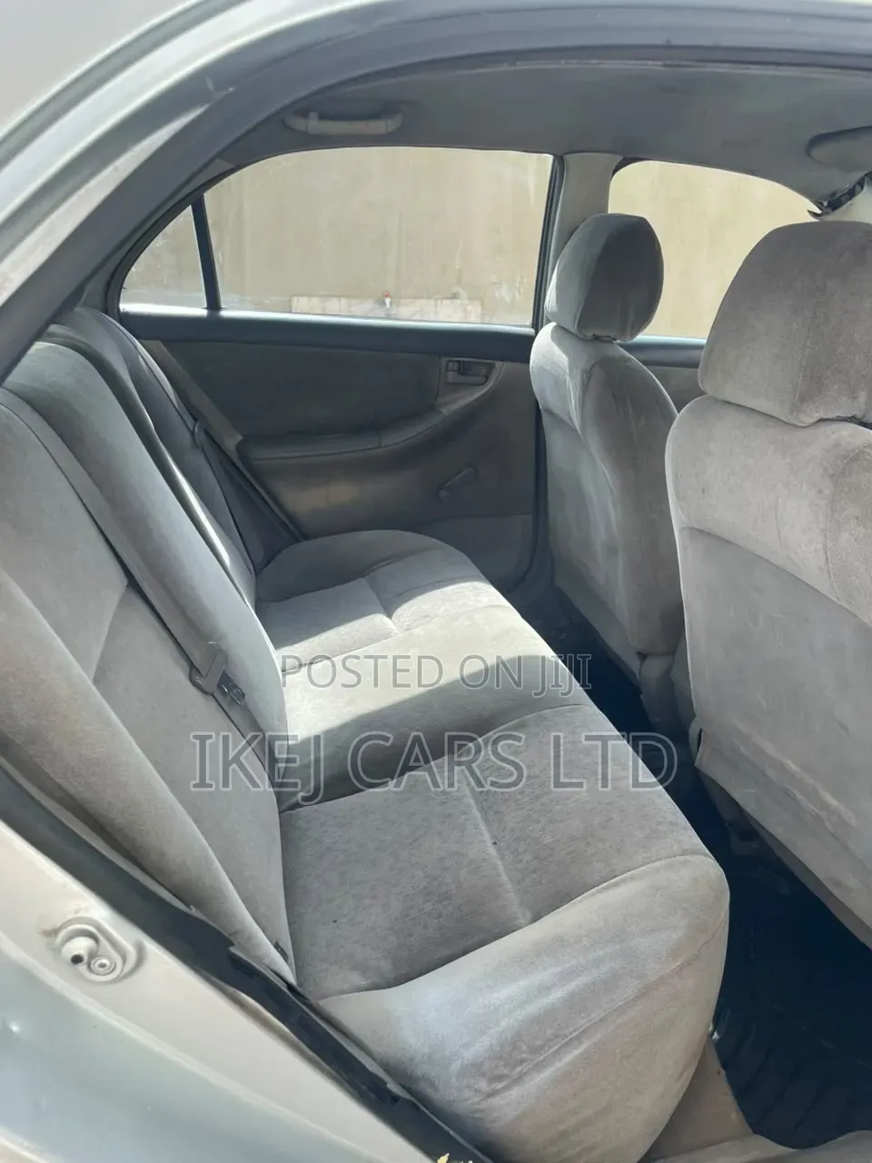 Toyota Corolla 2004 Silver
