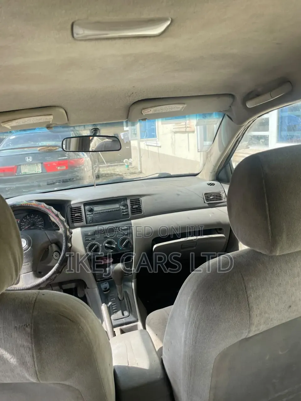 Toyota Corolla 2004 Silver