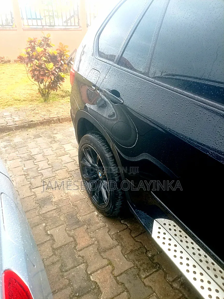 BMW 540i 2009 Matt Black
