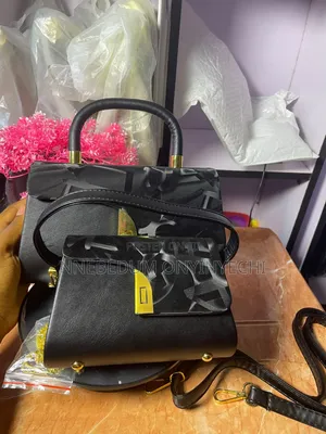 Quality Two in One Bag With Leather and Chain Strap