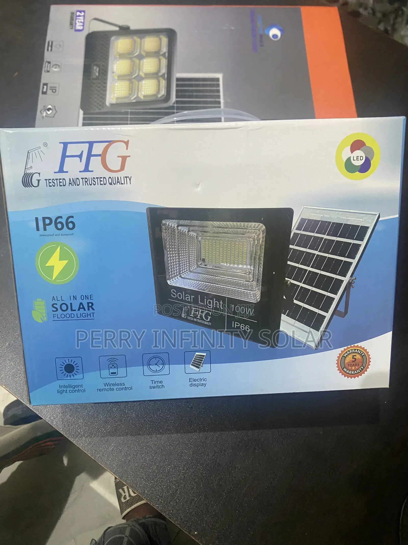 FFG 100W All in One Solar Flood Light IP66 With Remote Control