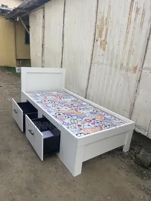 3ft by 6ft / 2.5 by 6ft Wooden Bedframe.