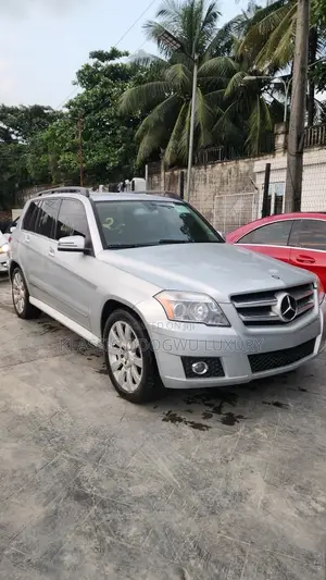 Mercedes-Benz GLK-Class 350 4MATIC 2010 Silver