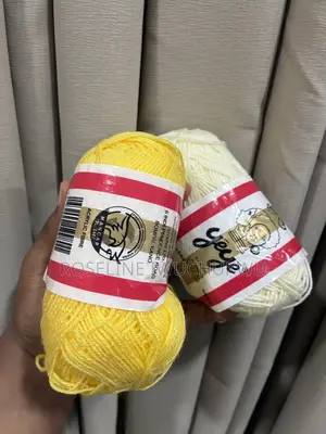 Yeye Acrylic Wool