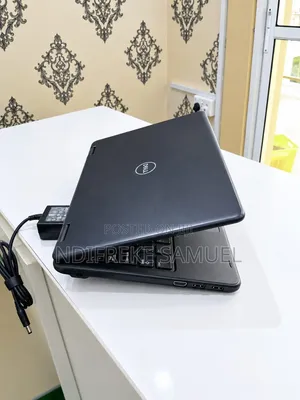 Laptop Dell Latitude 3190 4GB Intel Pentium SSD 128GB