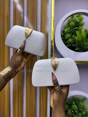 Quality Purse Boxed
