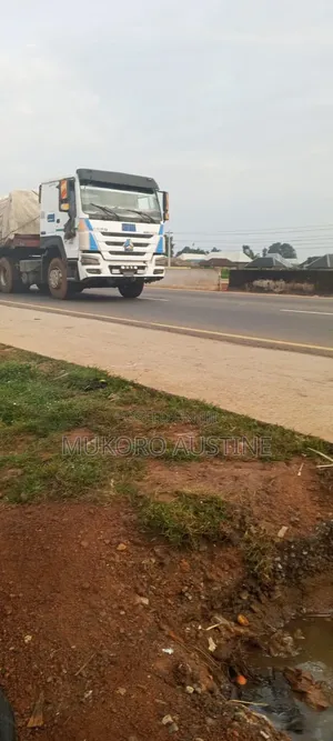 Certified Dangote and Bus Cement Distributor