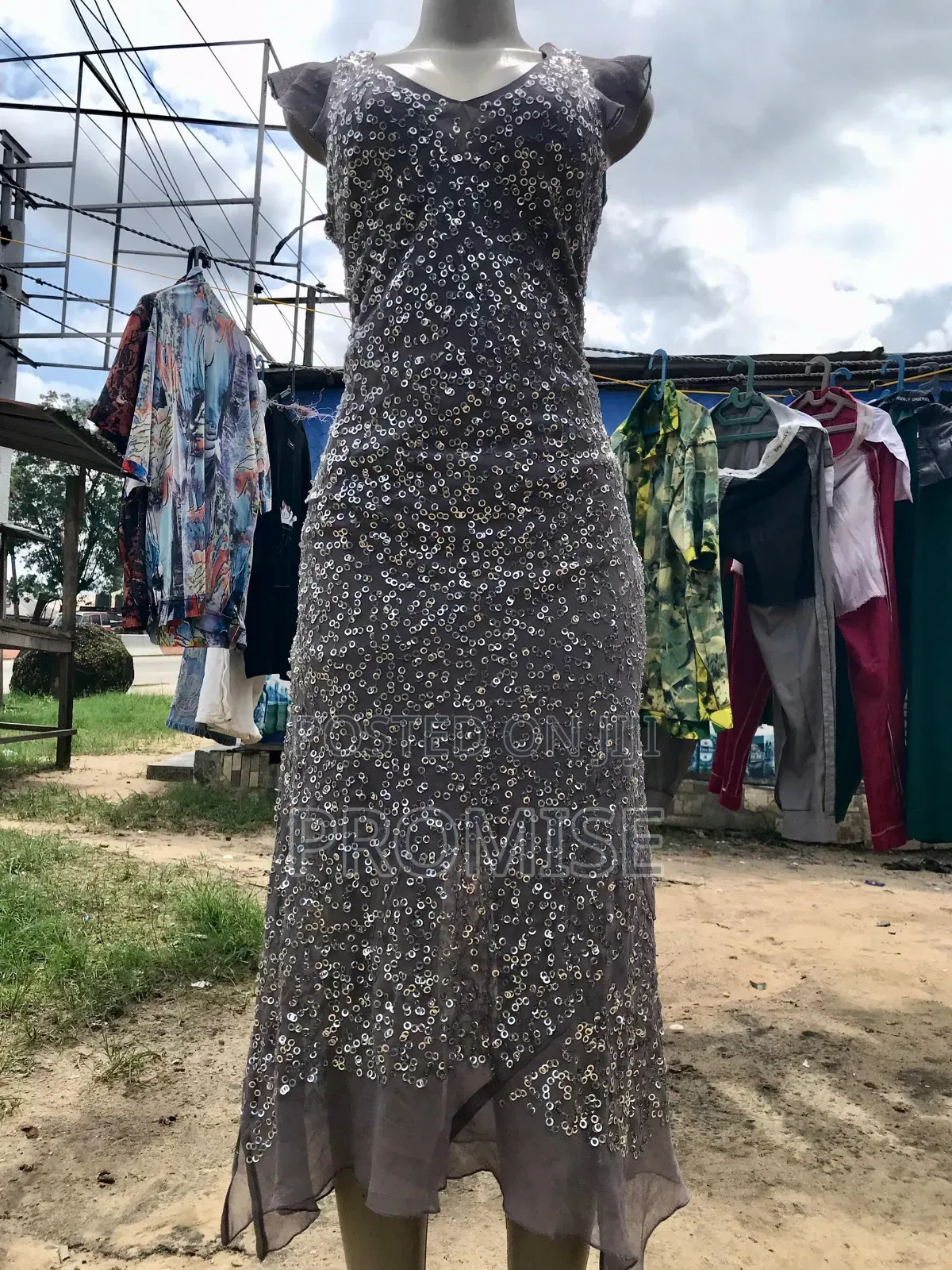 Gowns, Tops