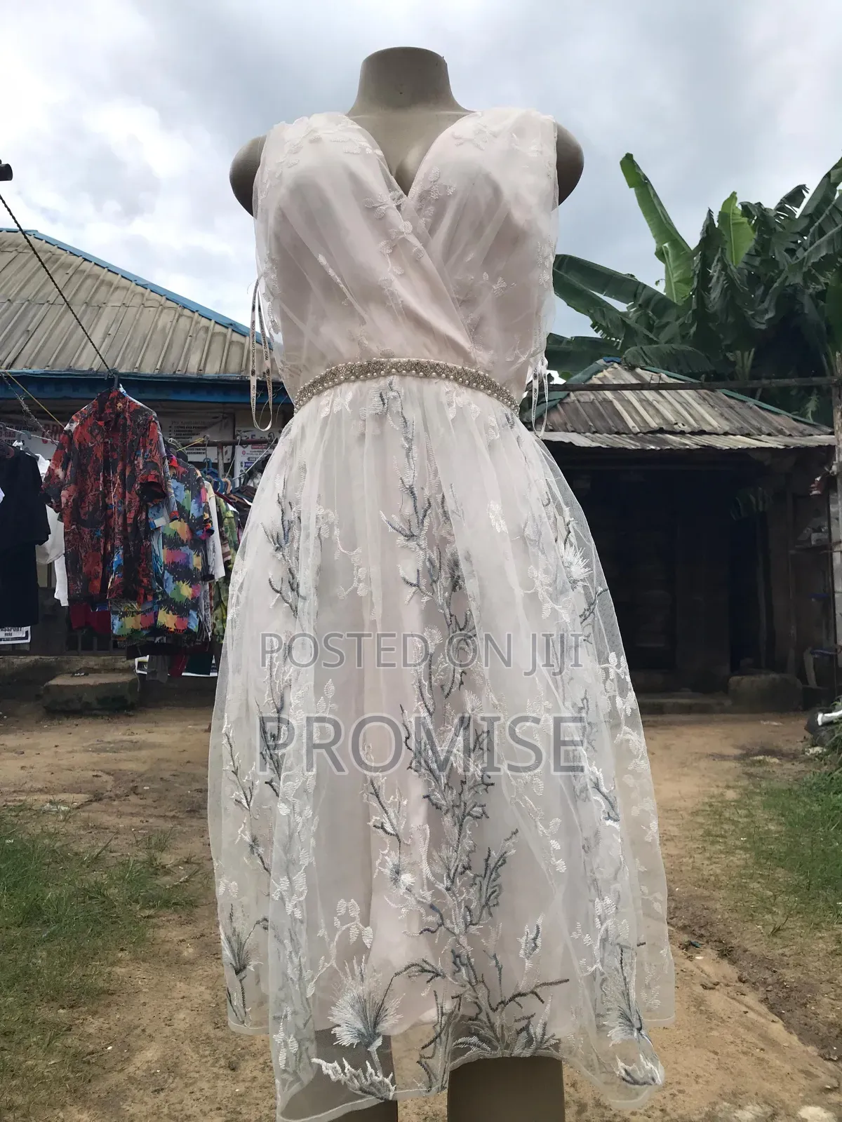 Gowns, Tops