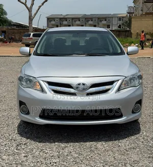 Toyota Corolla 2013 Silver