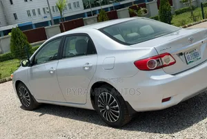 Toyota Corolla 2013 Silver