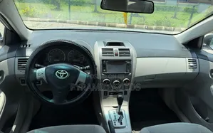 Toyota Corolla 2013 Silver