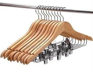 10pcs Wooden Hanger With Clip