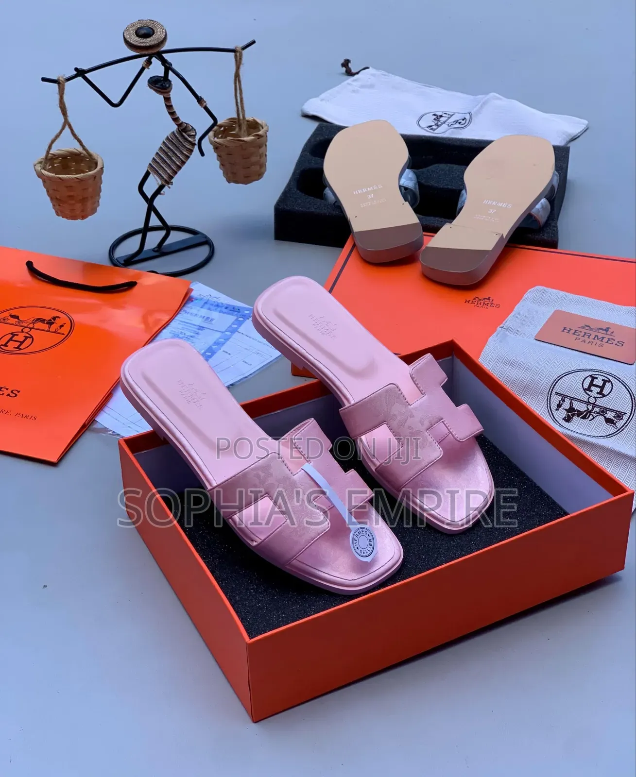Classic Trendy Slippers