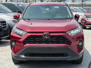 Toyota RAV4 2020 Red