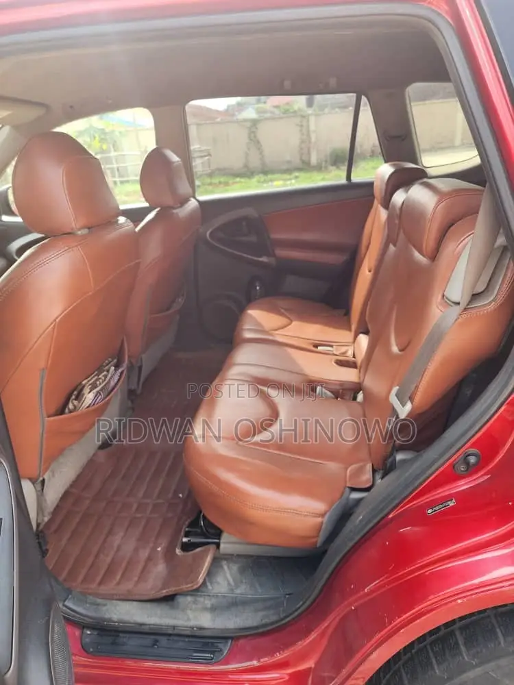 Toyota RAV4 2008 Red