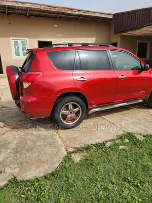 Toyota RAV4 2008 Red