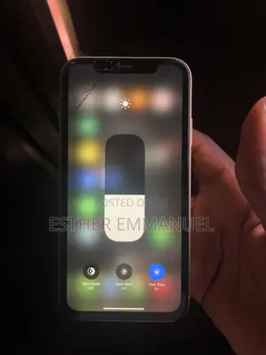 Apple iPhone XR 64 GB Yellow