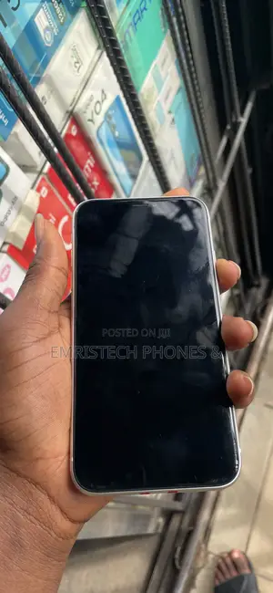 Apple iPhone XR 128 GB White