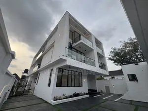 5bdrm Duplex in Apo Resettlement for sale