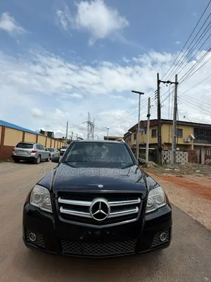 Mercedes-Benz GLK-Class 2011 Black
