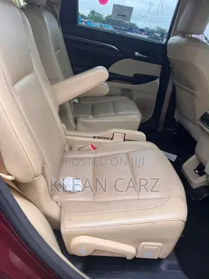 Toyota Highlander 2015 Red