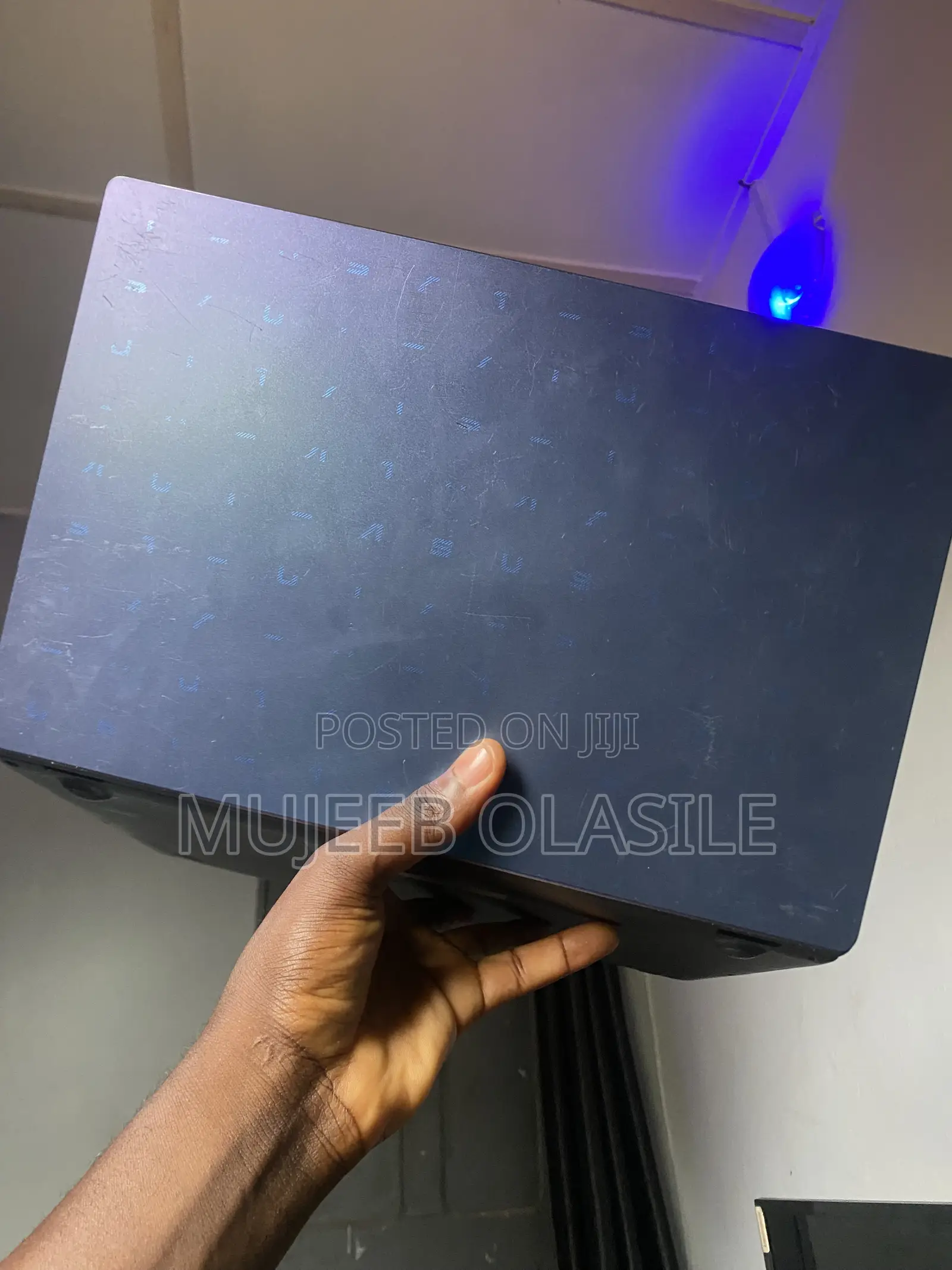 Laptop Asus Vivobook 14 4GB Intel Celeron eMMC 60GB