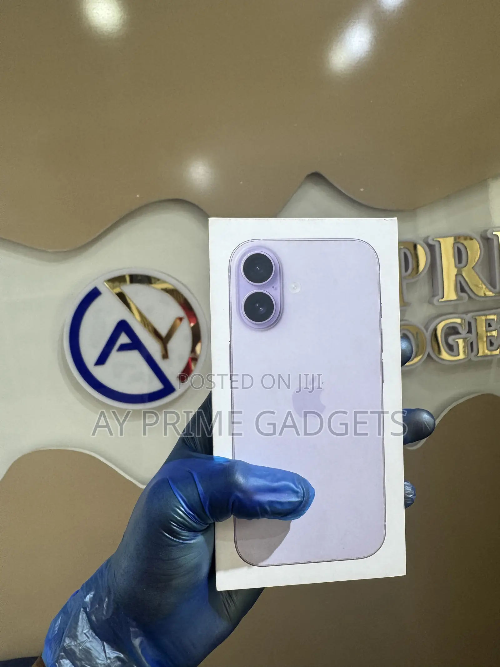 New Apple iPhone 17 256 GB