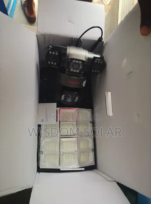 Solar Street Light Come With CCTV Camera 3face